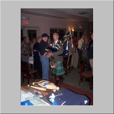 174-2009(260a)Memorial-Service-during-the-banquet.jpg